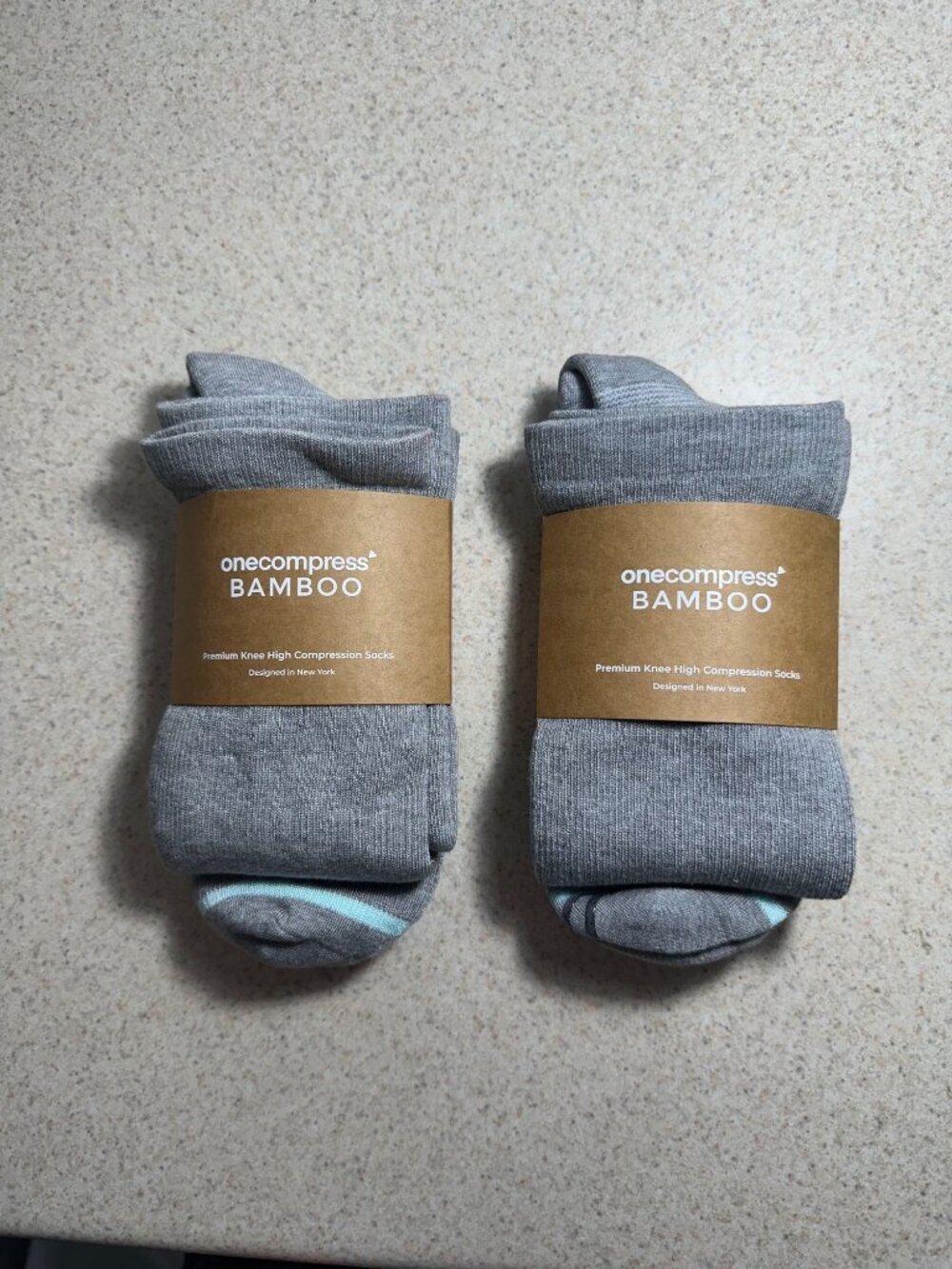 Onecompress Bamboo Premium Knee-High Compression Socks M/LG Gray Eco-Friendly